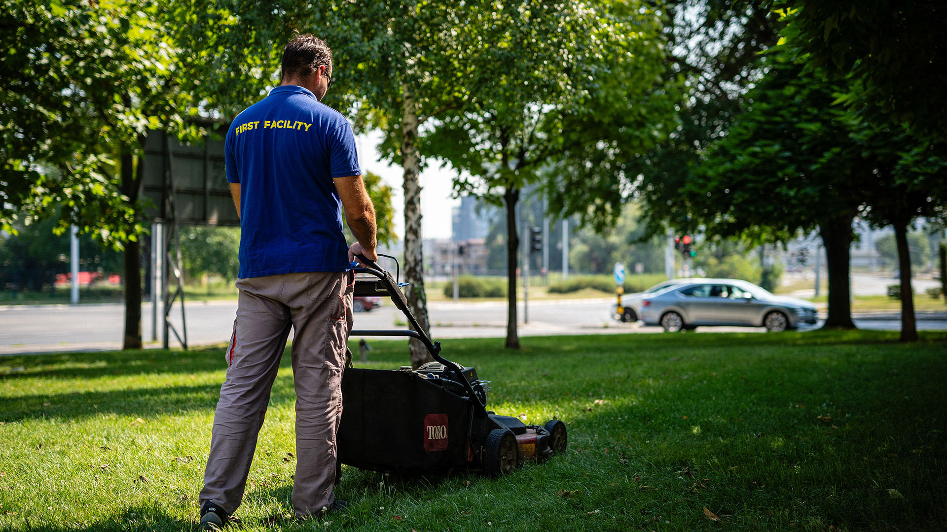 First Facility | Vzdrževanje zelenic